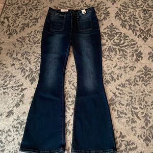 NWOT JUDY BLUE HIGH WAIST FLARE FIT JEANS 13/31 DARK WASH